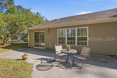 Enjoy peaceful lagoon views and an open-concept home, ideally - photo 29