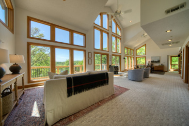 Amazing Lake Front House on 6.5 Acres with a Great View! - photo 14