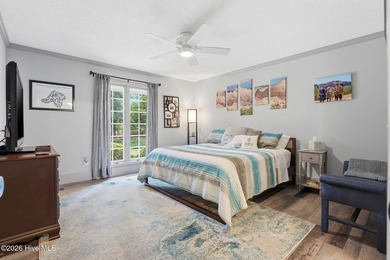 Gorgeous completely renovated home on one floor inside the gates - photo 42