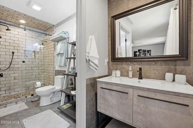 Gorgeous completely renovated home on one floor inside the gates - photo 47