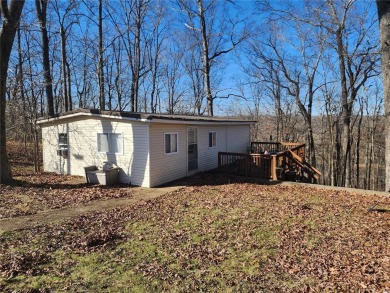 Lake Home Sale Pending in Piedmont, Missouri