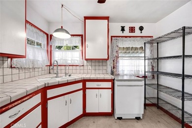 SINGLE-STORY, CORNER LOT home located in a quiet neighborhood in - photo 12