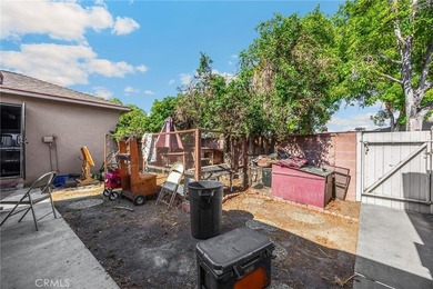 SINGLE-STORY, CORNER LOT home located in a quiet neighborhood in - photo 31