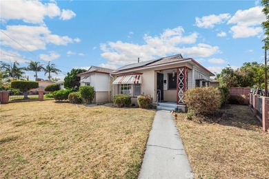 SINGLE-STORY, CORNER LOT home located in a quiet neighborhood in - photo 32