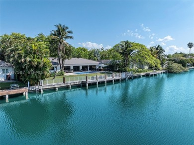 Located in Gables by the Sea, this fully renovated waterfront - photo 33