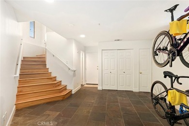 Welcome to this beautifully updated, move-in ready townhouse - photo 33