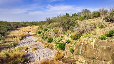 EAGLE POINT RANCH: A Texas Hill Country Legacy and rare - photo 12