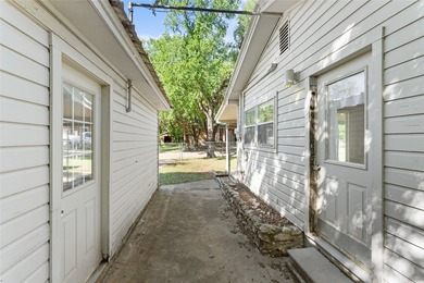 Escape to lake life with this 2 bedroom, 1 bath home near Lake - photo 18
