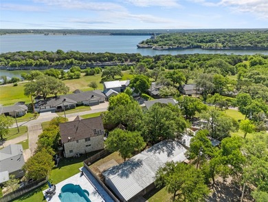 Escape to lake life with this 2 bedroom, 1 bath home near Lake - photo 25