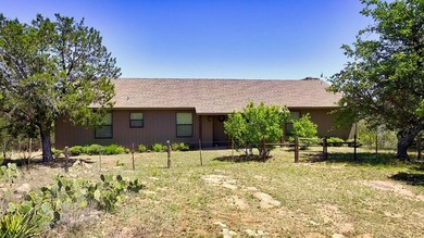 EAGLE POINT RANCH: A Texas Hill Country Legacy and rare - photo 28