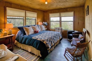 EAGLE POINT RANCH: A Texas Hill Country Legacy and rare - photo 34