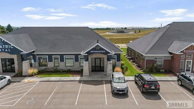 Exceptional opportunity to own a modern, professionally designed - photo 49