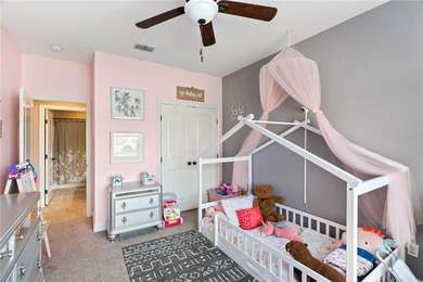 Welcome to 1121 Blackbuck Lane! Right when you step through the - photo 10