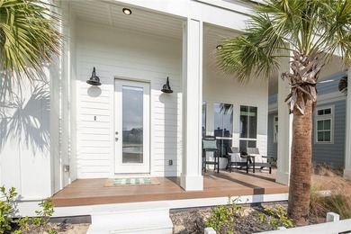 A REMARKABLE LAKESIDE RETREAT IN THE HEART OF CINNAMON SHORE - photo 5