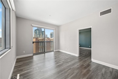 Stunning Turn-Key Corner Condo in the Heart of San Diego's - photo 11