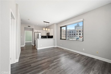 Stunning Turn-Key Corner Condo in the Heart of San Diego's - photo 13