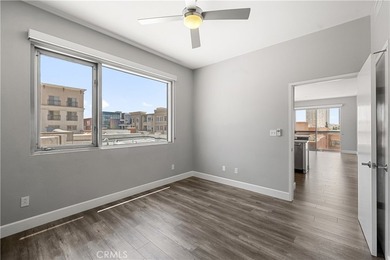 Stunning Turn-Key Corner Condo in the Heart of San Diego's - photo 18