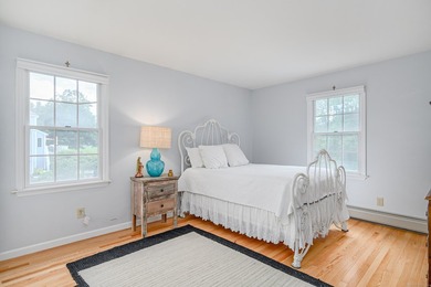 Ideally situated on a quiet cul-de-sac of similar fine homes - photo 21