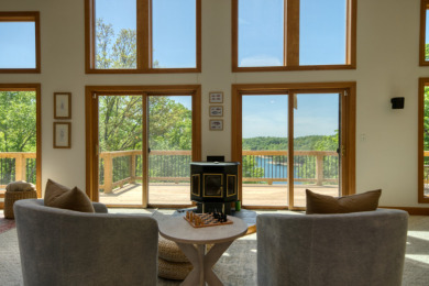 Amazing Lake Front House on 6.5 Acres with a Great View! - photo 16