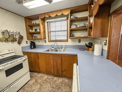 Welcome to lake life at 2067 Pecan Grove Road in Woodville - photo 30