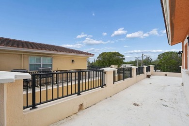 Welcome to your stunning home in the highly coveted Tarpon River - photo 32