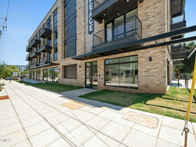 Nice Condominium unit In great location in Down Town Raleigh - photo 2