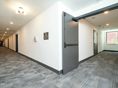 Nice Condominium unit In great location in Down Town Raleigh - photo 4