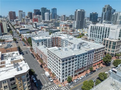 Stunning Turn-Key Corner Condo in the Heart of San Diego's - photo 35