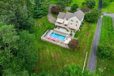 Ideally situated on a quiet cul-de-sac of similar fine homes - photo 36