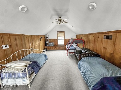Welcome to lake life at 2067 Pecan Grove Road in Woodville - photo 38