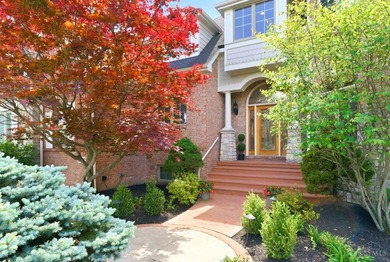 Welcome to this stunning home in the desirable Four Bridges - photo 3