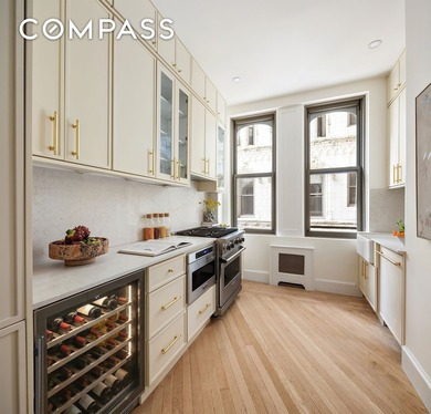 Key to Gramercy Park Residence 3W is a beautifully renovated - photo 4