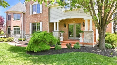 Welcome to this stunning home in the desirable Four Bridges - photo 5