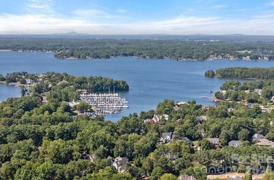 PRIME WATERFRONT HOMESITE IN THE PENINSULA! Seize the - photo 11