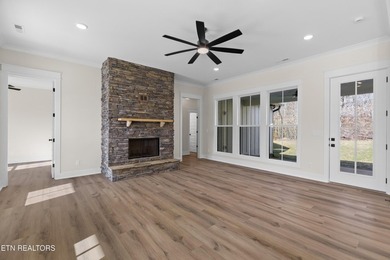 Elegant 3 Bedroom, 2 Bathroom Home with High end finishes and - photo 11