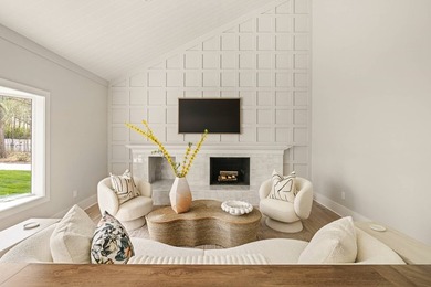 Set on a quiet stretch of White Oak Lane, this beautifully - photo 11