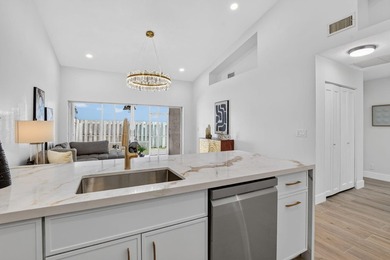 Welcome to a home where contemporary design meets effortless - photo 15