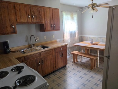 Generational land-First time on the market! Custom built family - photo 21