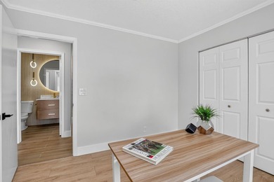Welcome to a home where contemporary design meets effortless - photo 30