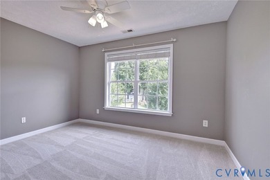 Experience refined living in this well-appointed 5-bedroom, 3 - photo 35