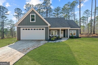 Lake Home For Sale in Eatonton, Georgia