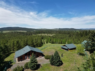 A Private Paradise on 80 Acres Just 18 miles from the heart of - photo 4