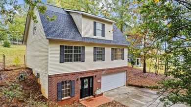 Lake Lanier Home For Sale in Gainesville Georgia