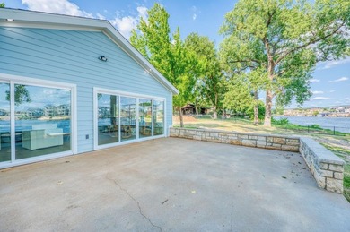 ** PRICE IMPROVEMENT ** 569 ELLEN WILLIAMS LOOP. This is a cool - photo 5
