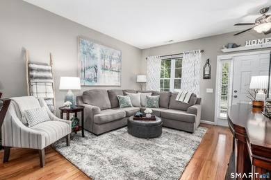 Thoughtfully designed with quality craftsmanship and a flexible - photo 3