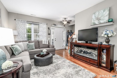 Thoughtfully designed with quality craftsmanship and a flexible - photo 4