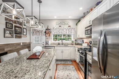 Thoughtfully designed with quality craftsmanship and a flexible - photo 10