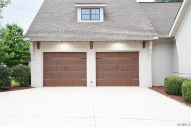 This stunning custom-built home features 5 bedrooms, 4.5 baths - photo 5