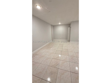 Great opportunity to purchase a warehouse in a desirable - photo 11