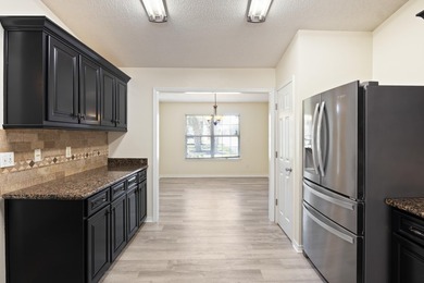Updated pool home located in a quiet cul-de-sac in Gulf Breeze - photo 13